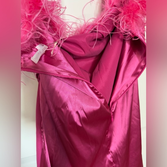 NWT Revolve More To Come Cierra Strapless Feather Wrap Dress in Hot Pink - Picture 9 of 12